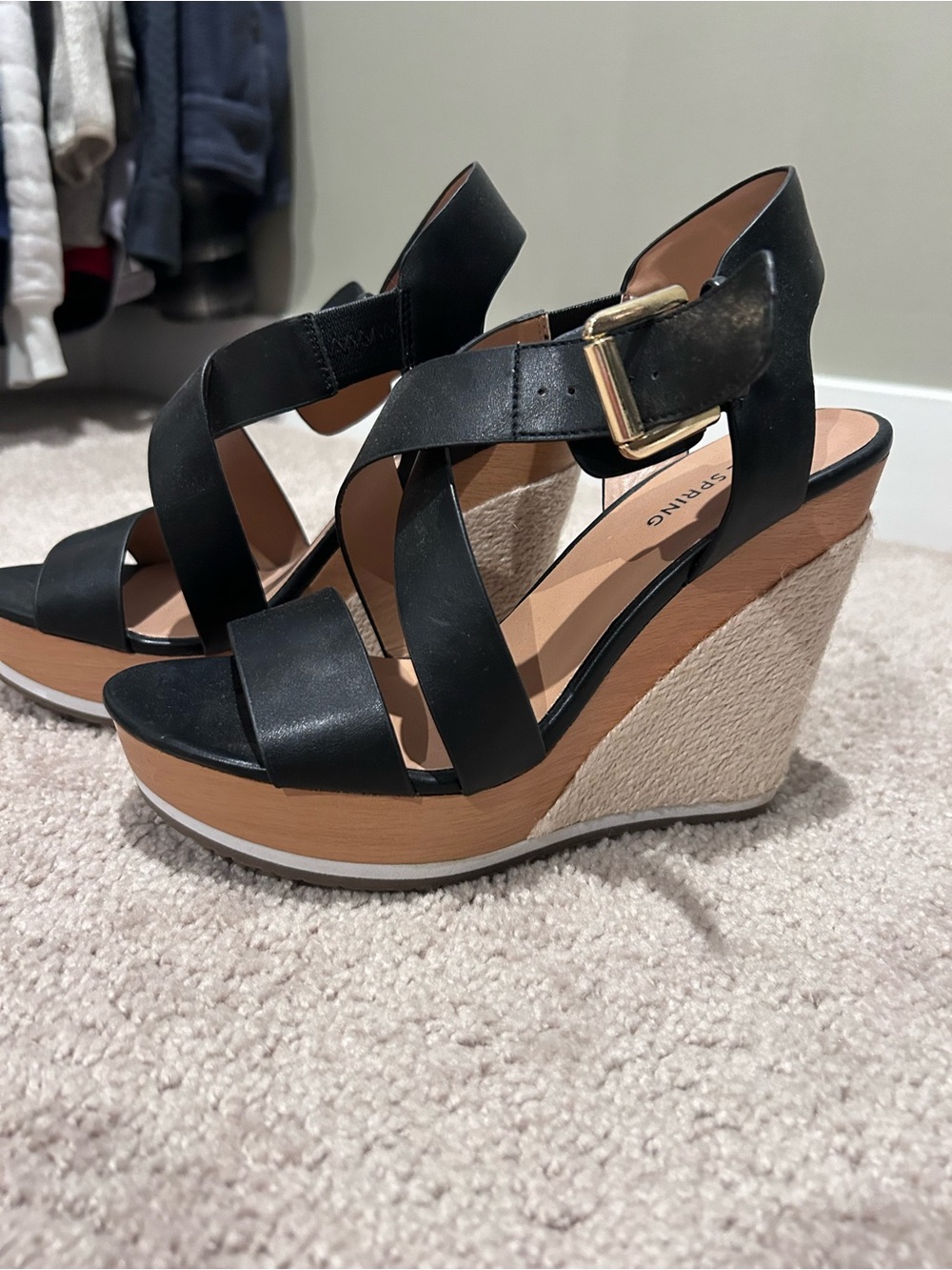 Black Wedges